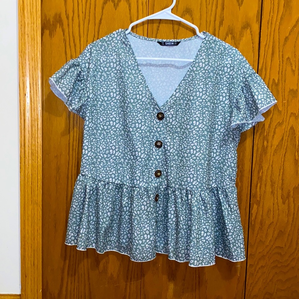 FLOWY BLOUSE SHIRT